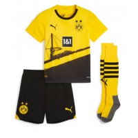 Camiseta Borussia Dortmund Donyell Malen #21 Primera Equipación Replica 2023-24 para niños mangas cortas (+ Pantalones cortos)